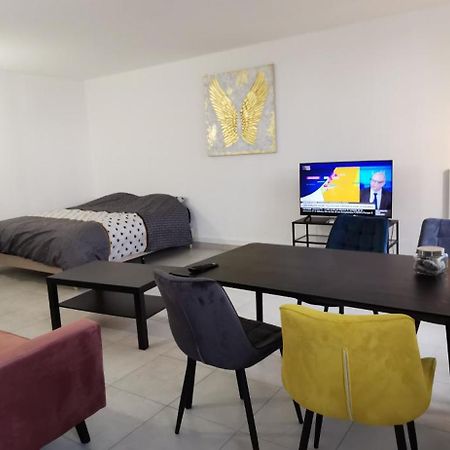 Le Patio Tram Paridis Apartment Nantes Exterior photo